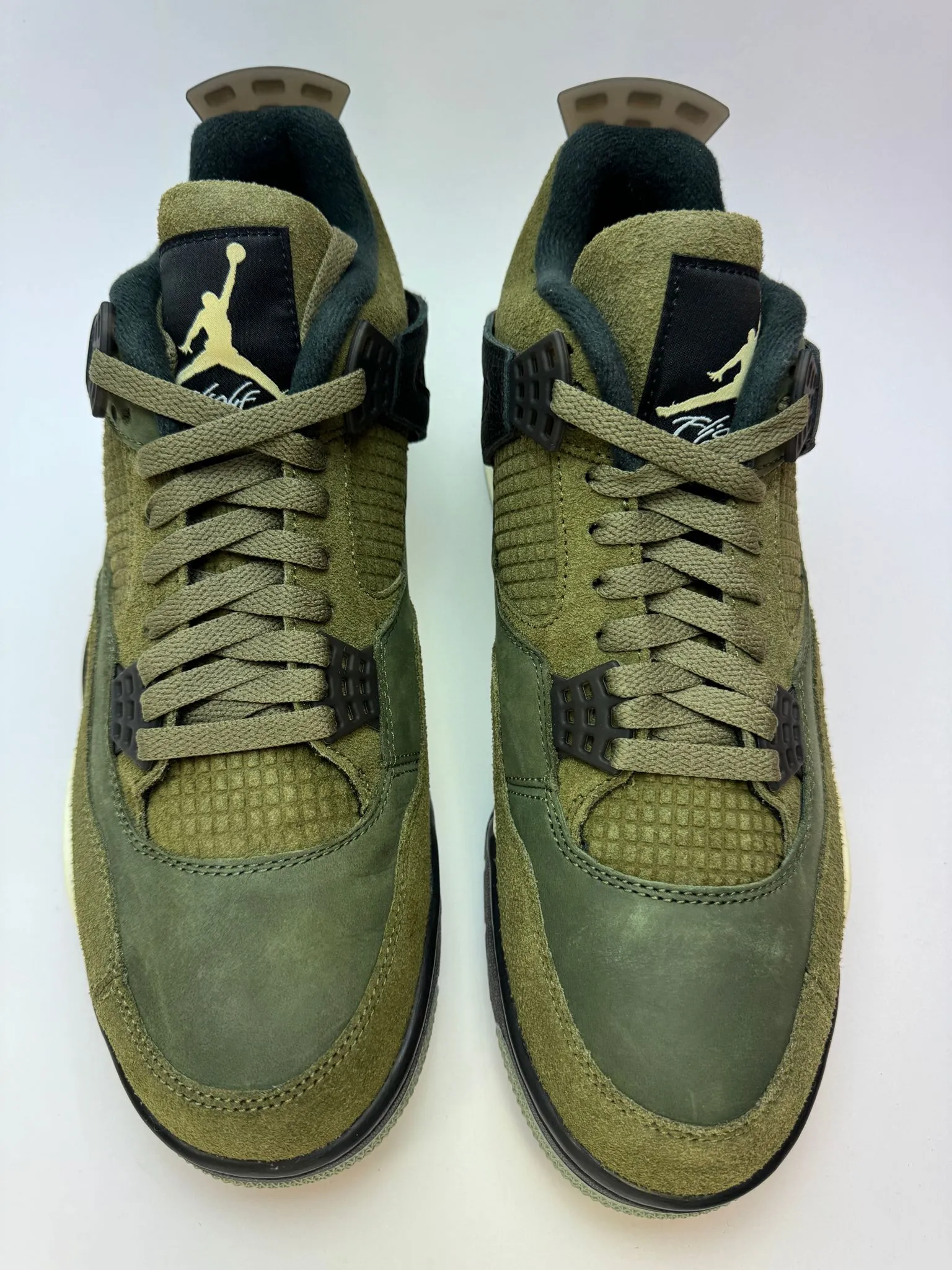 Air Jordan 4 Retro "Craft Medium Olive"