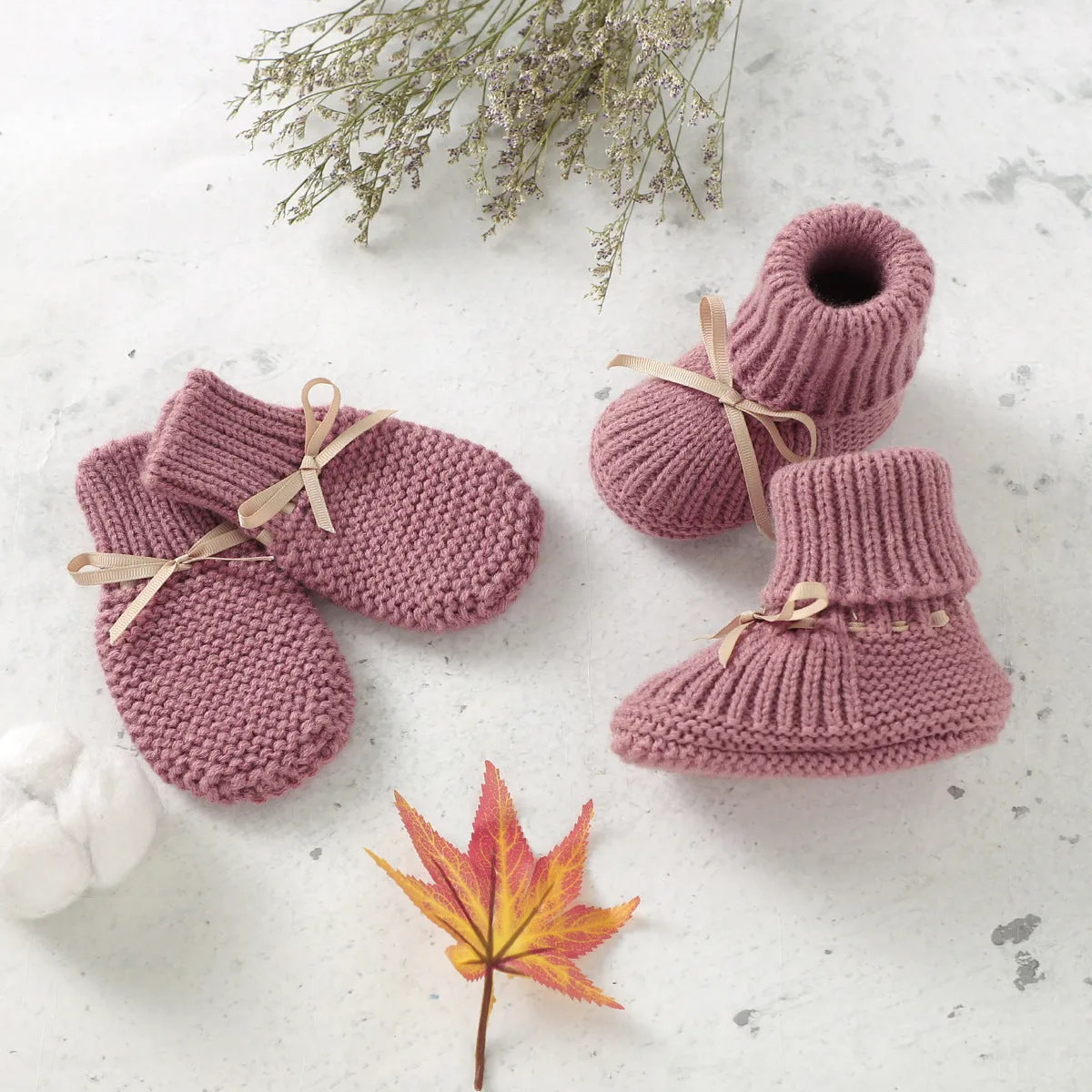 Baby Boys Girls Solid Color Knitted Gloves and Shoes Set