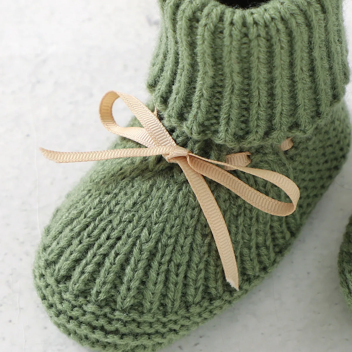 Baby Boys Girls Solid Color Knitted Gloves and Shoes Set