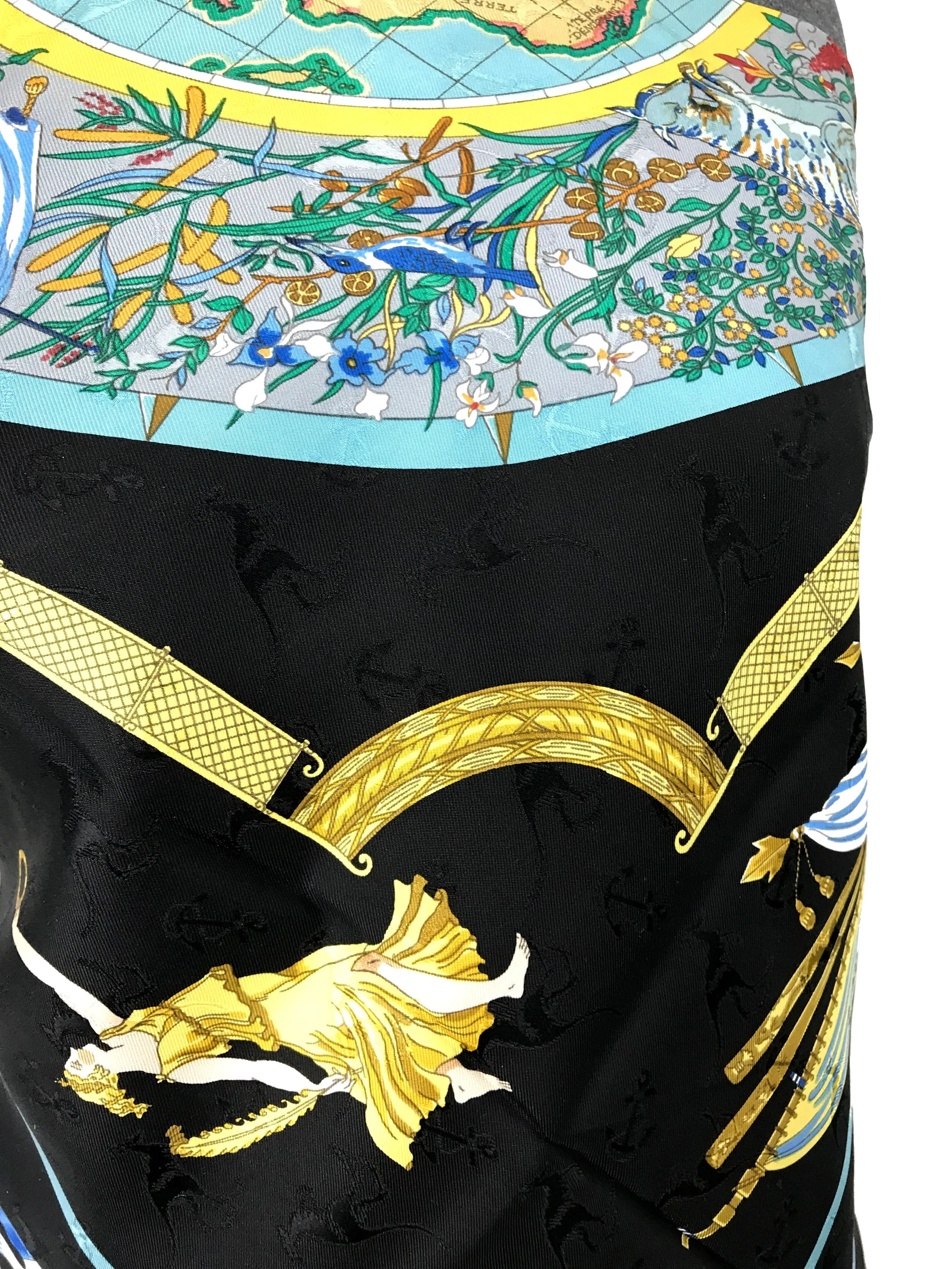 Hermes Orbis Australis Dulces Exuviae Silk Scarf 90