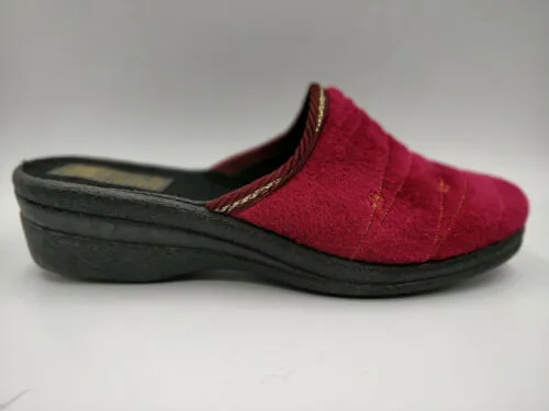 Ladies Bedroom Slippers Mule Wedge Heel Sturdy Sole Slip on Wine Size 3,4,5,6,7,8