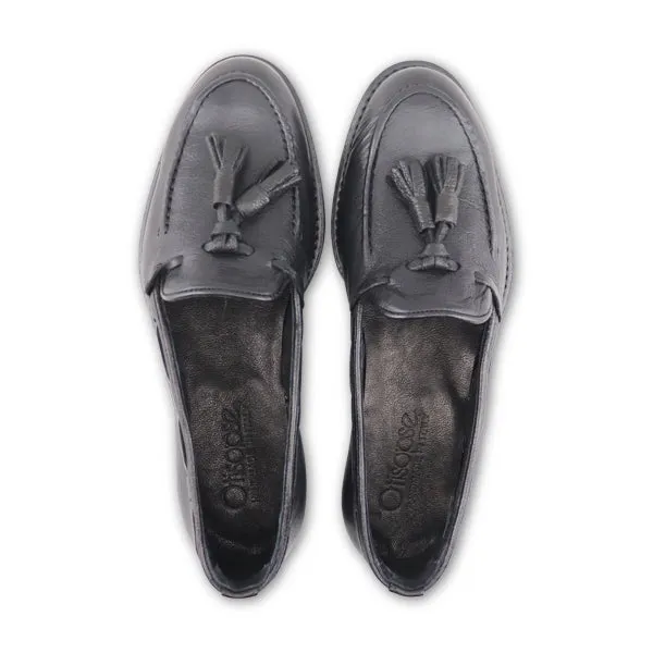 Slippers in pelle nera martellata